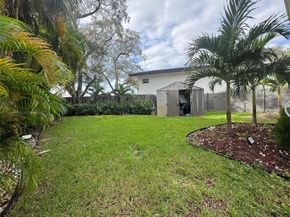 5981 SW 37th Terrace, Fort Lauderdale FL 33312