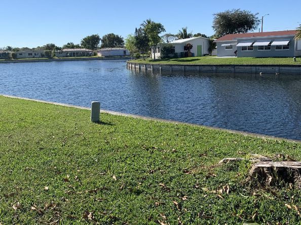 6005 NW 68th Avenue, Tamarac FL 33321