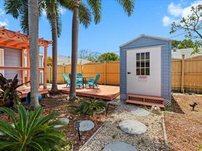 915 N K Street, Lake Worth Beach FL 33460