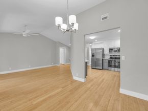 25 Lexington Lane W F, Palm Beach Gardens FL 33418