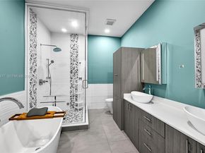 Undisclosed Address #A12014577, Sunny Isles Beach FL 33160