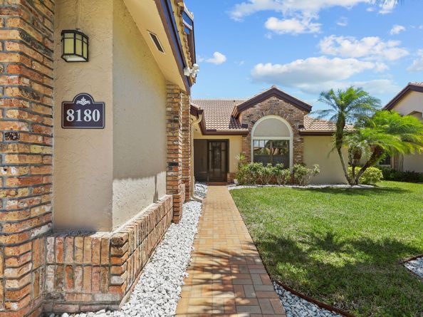 8180 Bellwort Place, Boynton Beach FL 33472