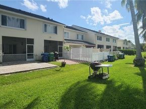 9905 NW 57th Manor, Coral Springs FL 33076