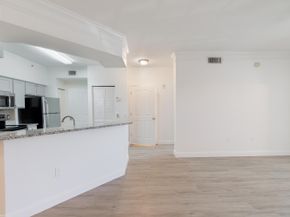 9873 Baywinds Drive 5107, West Palm Beach FL 33411