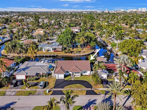 1107 SE 13th Court, Deerfield Beach FL 33441