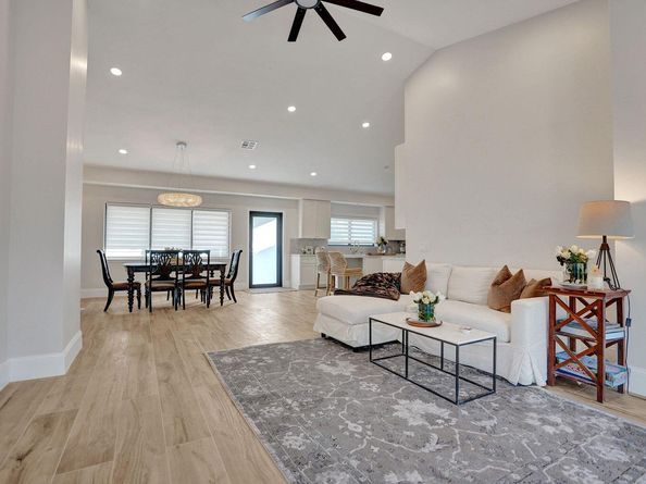 1107 SE 13th Court, Deerfield Beach FL 33441