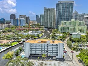 800 SE 4 St 405, Fort Lauderdale FL 33301