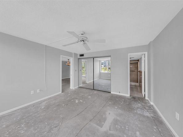 800 SE 4 St 405, Fort Lauderdale FL 33301