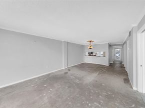 800 SE 4 St 405, Fort Lauderdale FL 33301