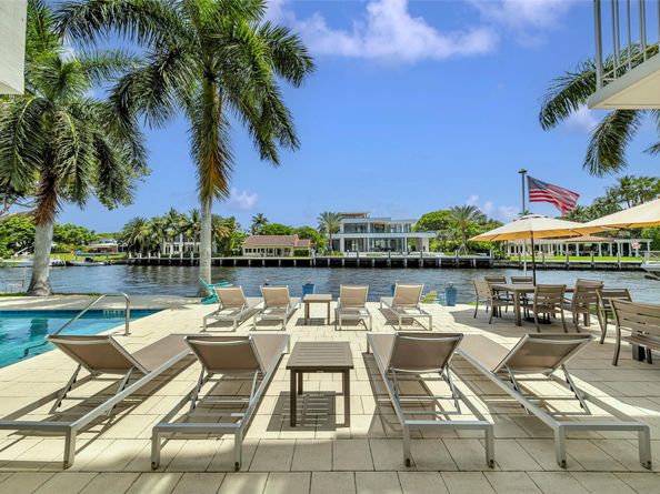 800 SE 4 St 405, Fort Lauderdale FL 33301