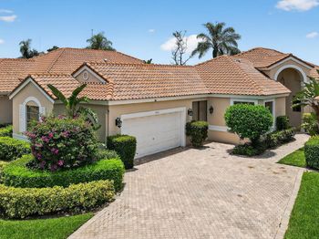 4465 Barclay Fair Way