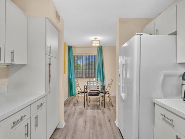 9587 Weldon Cir B211, Tamarac FL 33321