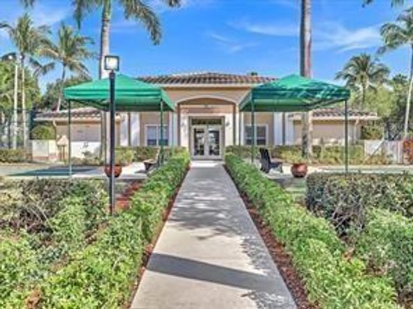 9587 Weldon Cir B211, Tamarac FL 33321