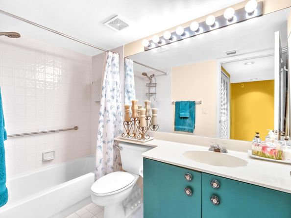 9587 Weldon Cir B211, Tamarac FL 33321