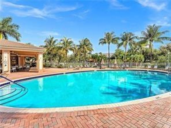 9587 Weldon Cir B211, Tamarac FL 33321