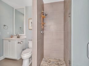 1220 N Swinton Avenue, Delray Beach FL 33444