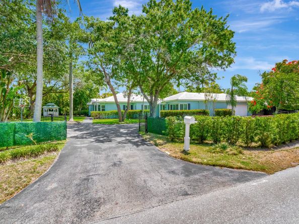 1220 N Swinton Avenue, Delray Beach FL 33444