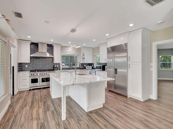 1220 N Swinton Avenue, Delray Beach FL 33444
