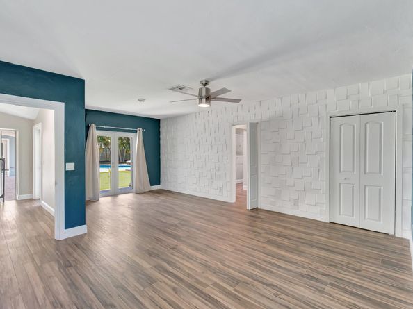 1220 N Swinton Avenue, Delray Beach FL 33444