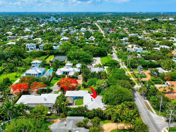 1220 N Swinton Avenue, Delray Beach FL 33444