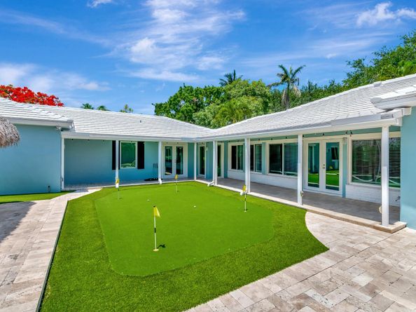 1220 N Swinton Avenue, Delray Beach FL 33444
