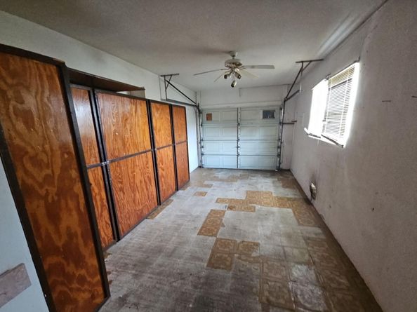 4290 NW 41st Ter, Lauderdale Lakes FL 33319