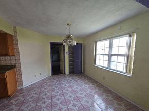 4290 NW 41st Ter, Lauderdale Lakes FL 33319