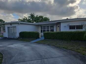 4290 NW 41st Ter