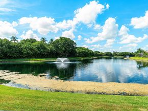 335 Sunset Bay Lane, Palm Beach Gardens FL 33418