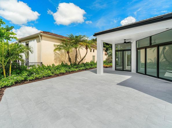 335 Sunset Bay Lane, Palm Beach Gardens FL 33418