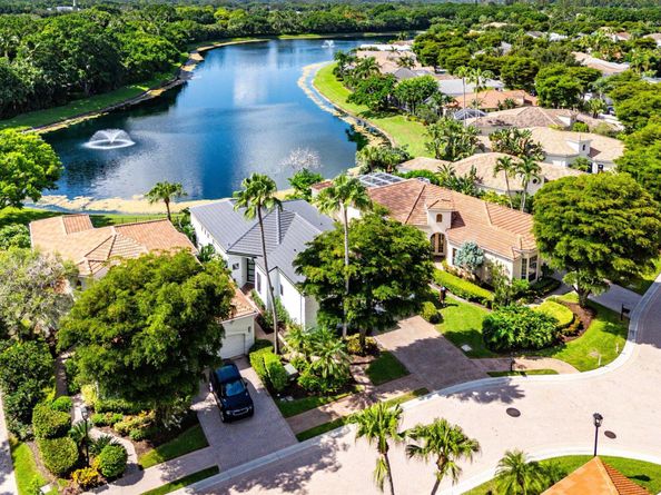 335 Sunset Bay Lane, Palm Beach Gardens FL 33418