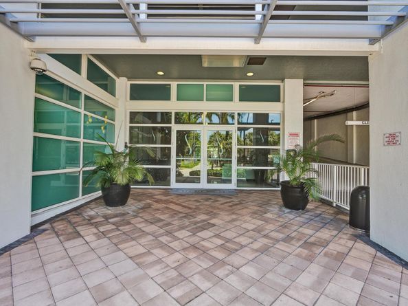 315 NE 3rd Ave 1201, Fort Lauderdale FL 33301