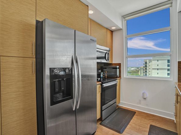 315 NE 3rd Ave 1201, Fort Lauderdale FL 33301