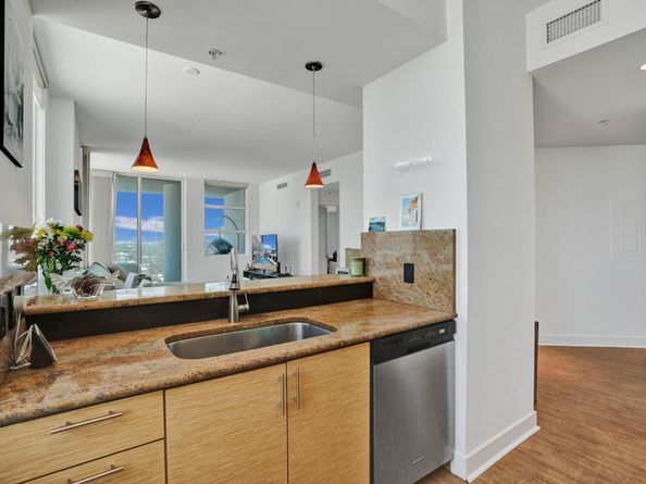 315 NE 3rd Ave 1201, Fort Lauderdale FL 33301