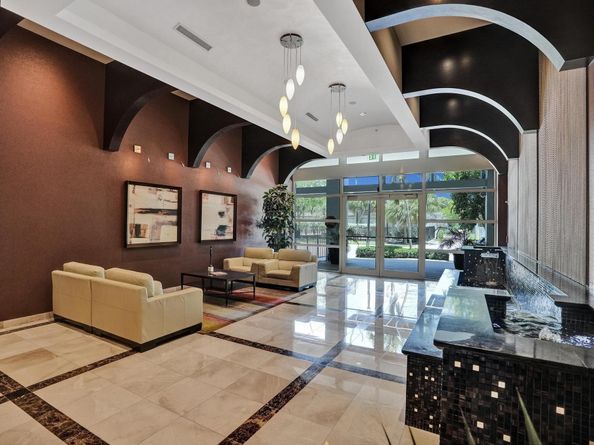 315 NE 3rd Ave 1201, Fort Lauderdale FL 33301