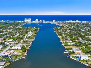 1100 N Northlake Dr, Hollywood FL 33019