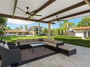 1100 N Northlake Dr, Hollywood FL 33019