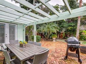 904 NE 18th St, Fort Lauderdale FL 33305