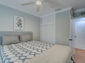 904 NE 18th St, Fort Lauderdale FL 33305