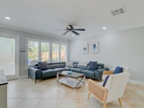 904 NE 18th St, Fort Lauderdale FL 33305