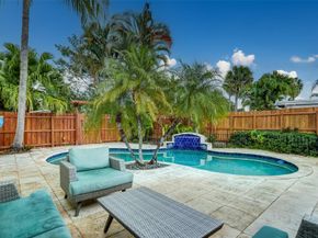 904 NE 18th St, Fort Lauderdale FL 33305