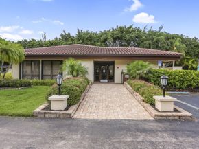 21863 Arriba Real 8j, Boca Raton FL 33433