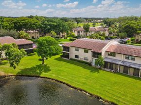 21863 Arriba Real 8j, Boca Raton FL 33433