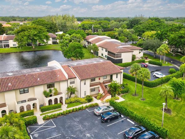 21863 Arriba Real 8j, Boca Raton FL 33433