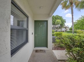 21863 Arriba Real 8j, Boca Raton FL 33433