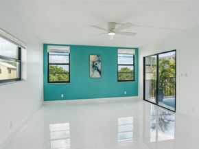 2205 S Cypress Bend Dr 501, Pompano Beach FL 33069