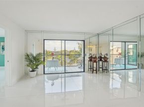 2205 S Cypress Bend Dr 501, Pompano Beach FL 33069