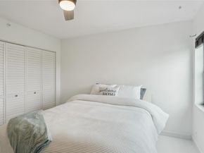 2205 S Cypress Bend Dr 501, Pompano Beach FL 33069