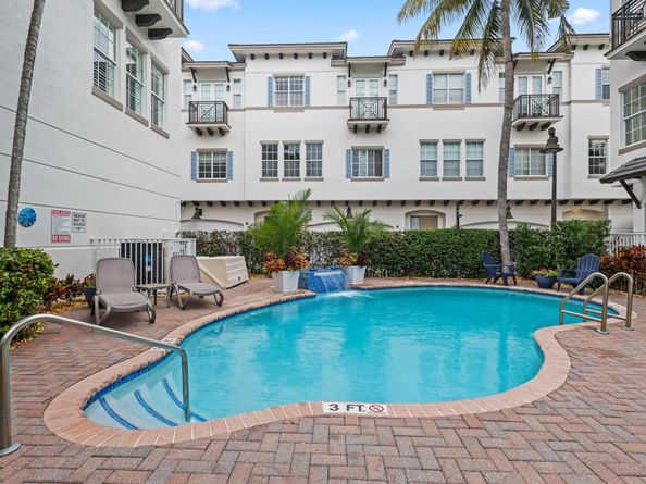 285 SE 6th Avenue I, Delray Beach FL 33483