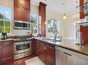 285 SE 6th Avenue I, Delray Beach FL 33483